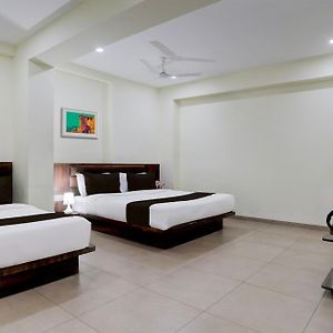 Hotel O Hill Park I